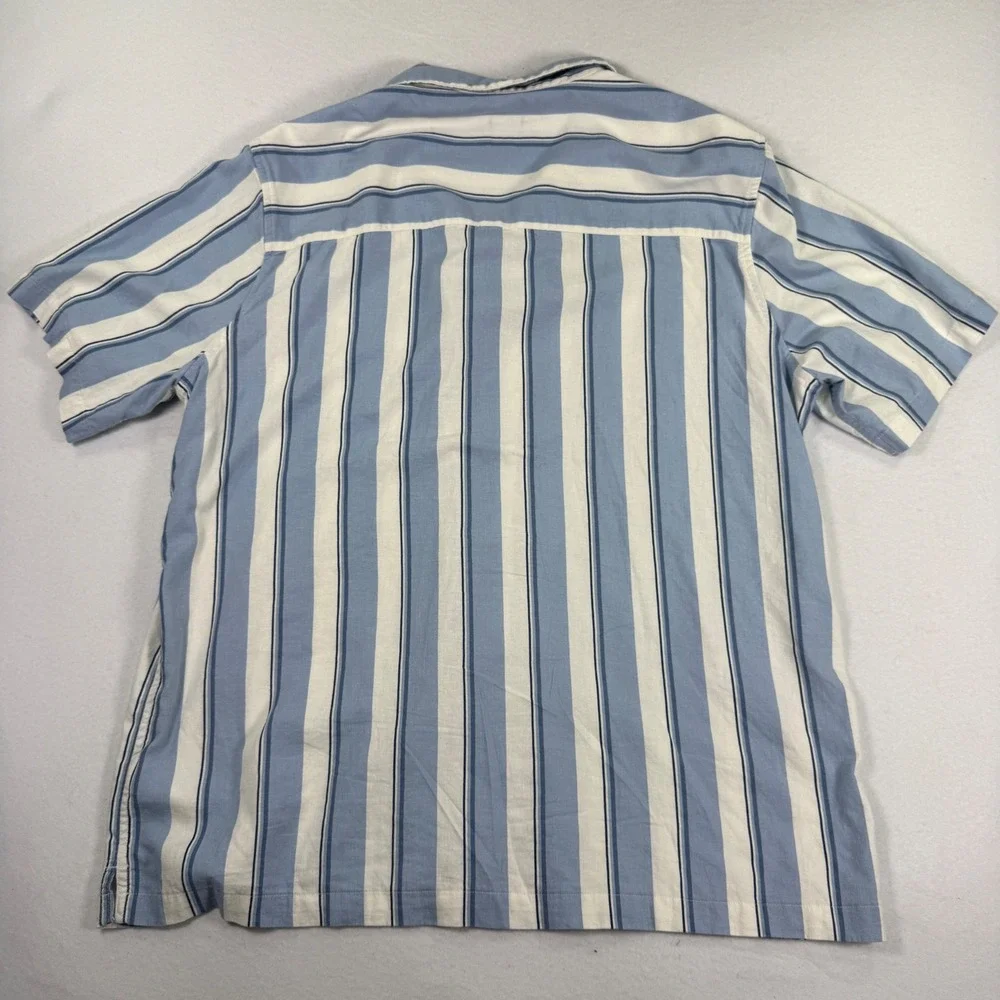 GAP short sleeve